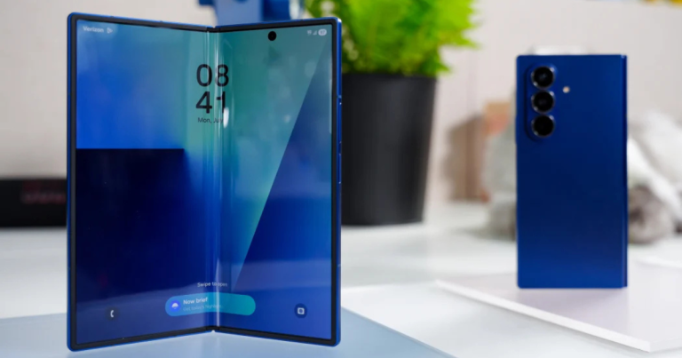 Folding Smartphones – Pros & Cons: A Complete Guide for Your Blog